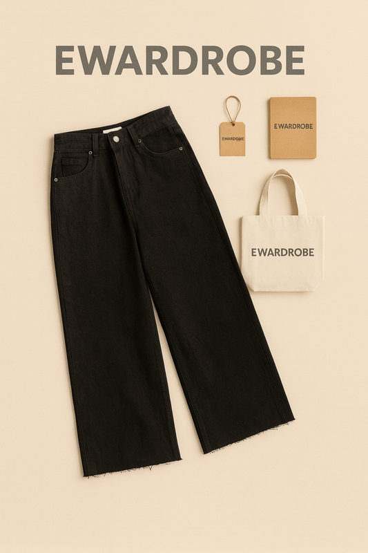 BLACK WIDE LEG JEANS