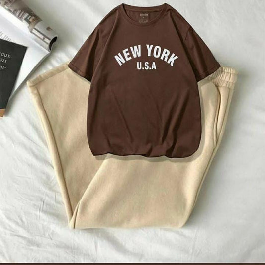 BROWN TSHIRT NEW YORK USA WITH BEIGE FLAPPER